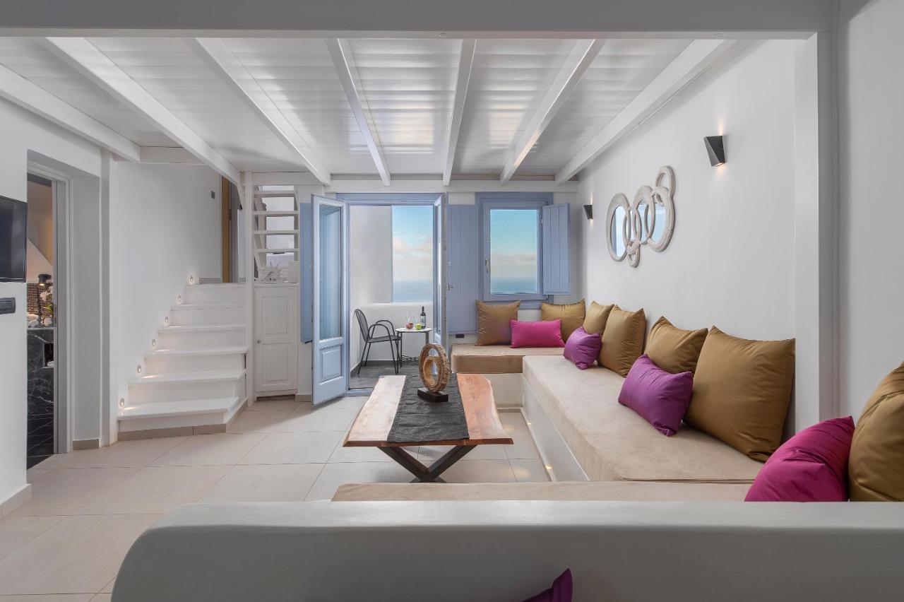 Sole D'Oro Luxury Suites Oia  Exterior photo