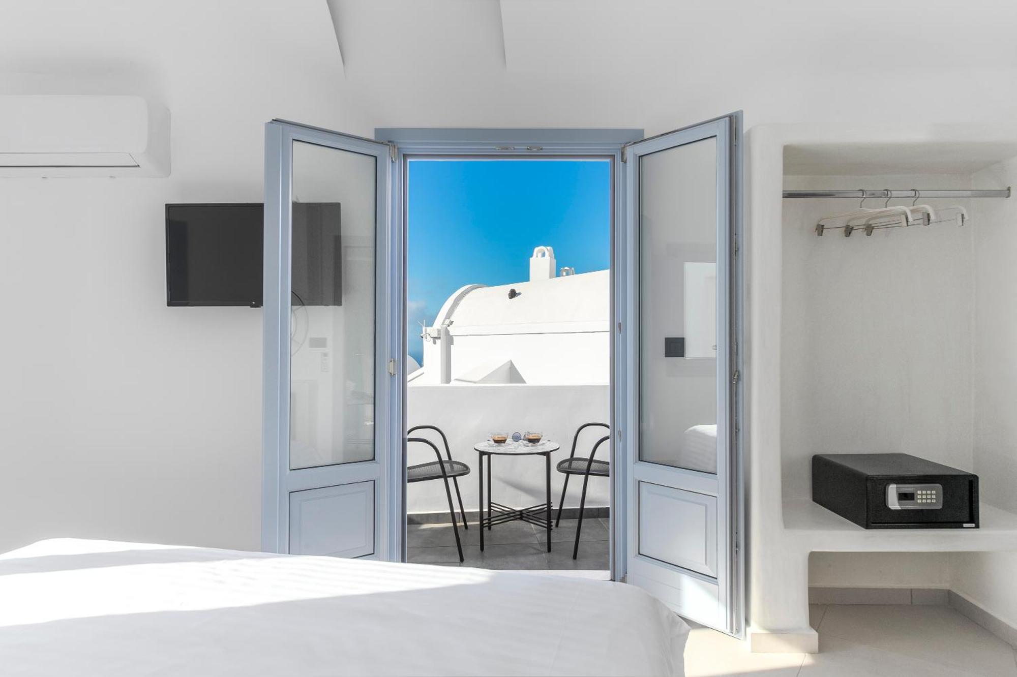 Sole D'Oro Luxury Suites Oia  Room photo