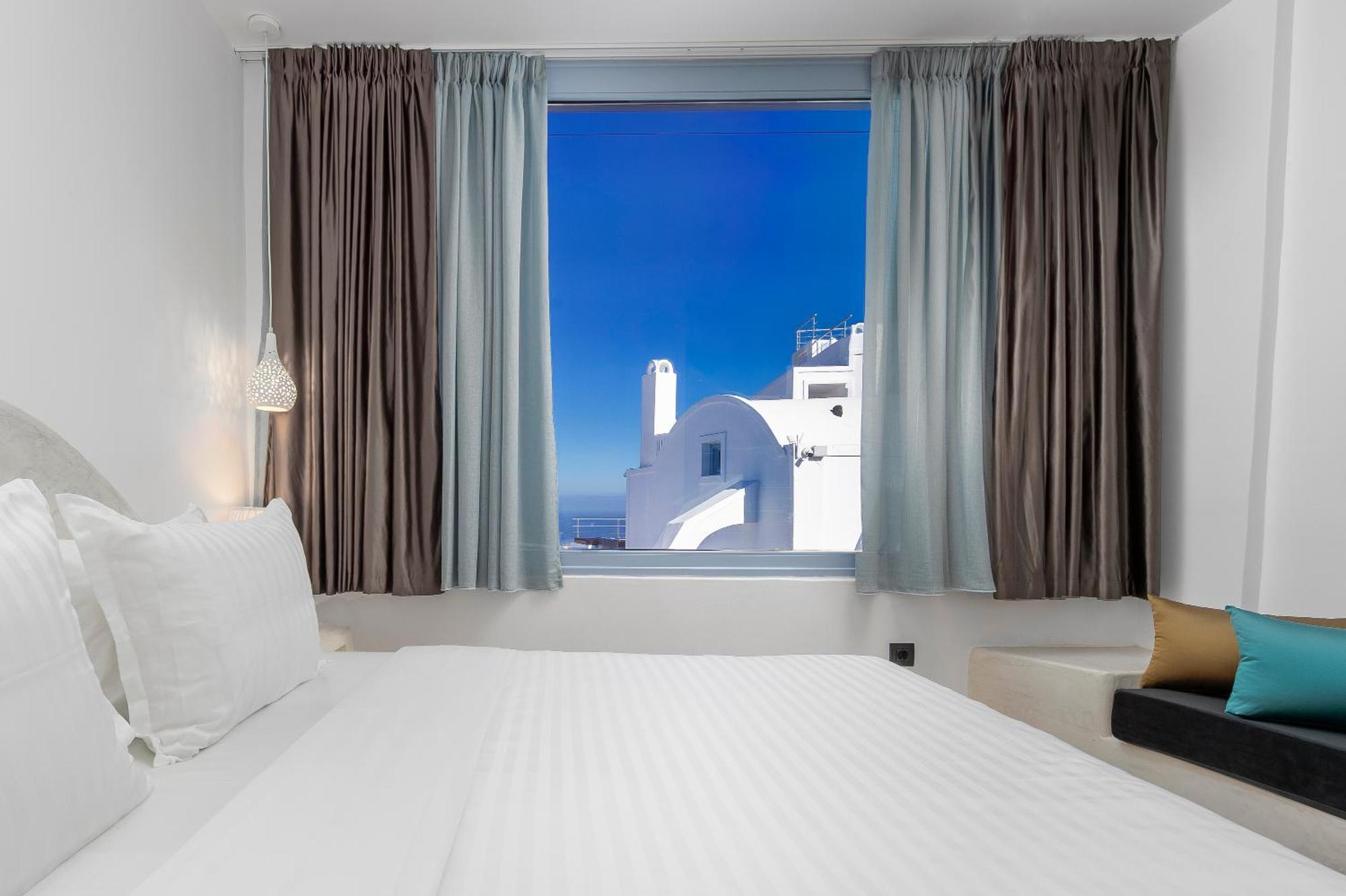 Sole D'Oro Luxury Suites Oia  Room photo