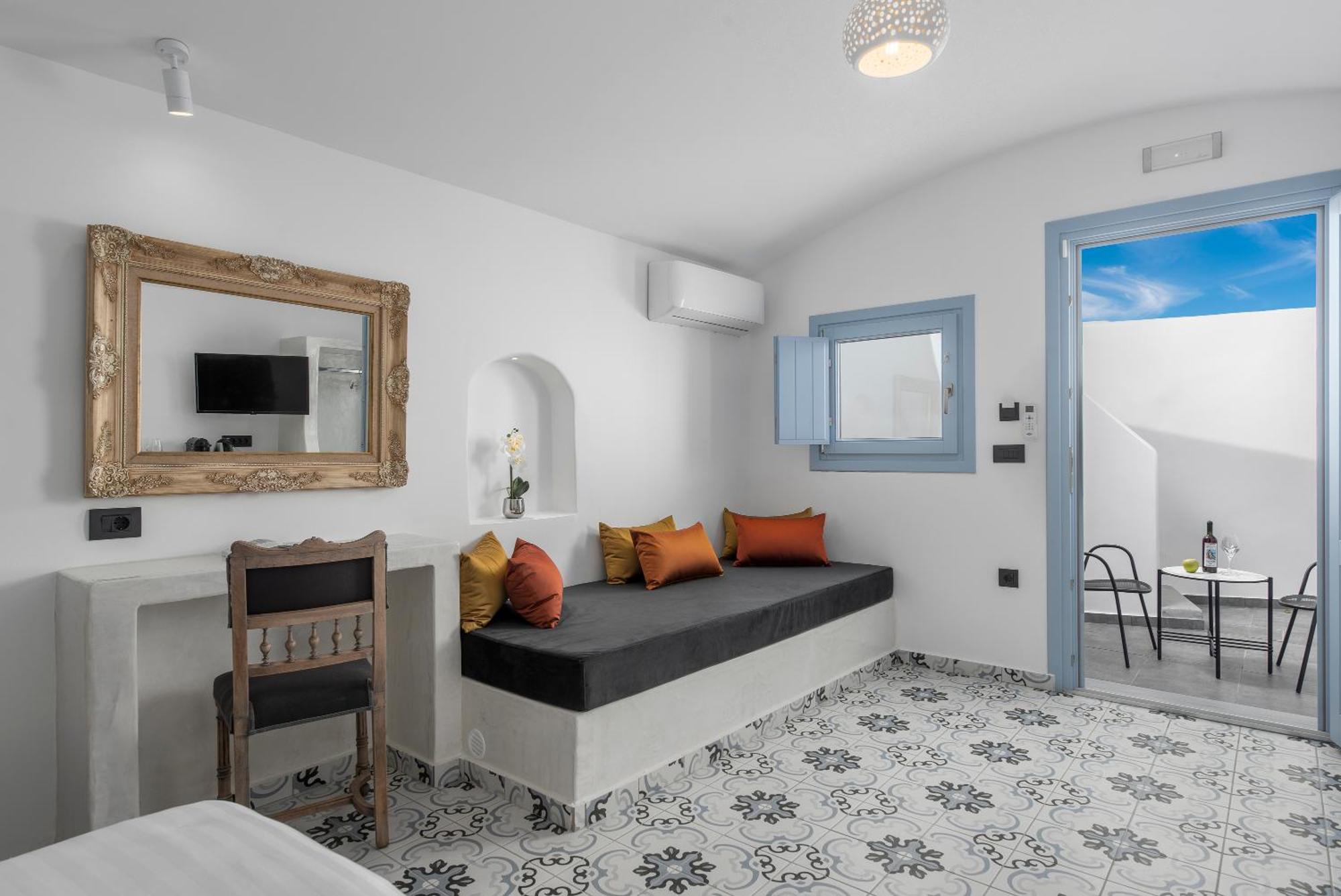 Sole D'Oro Luxury Suites Oia  Room photo