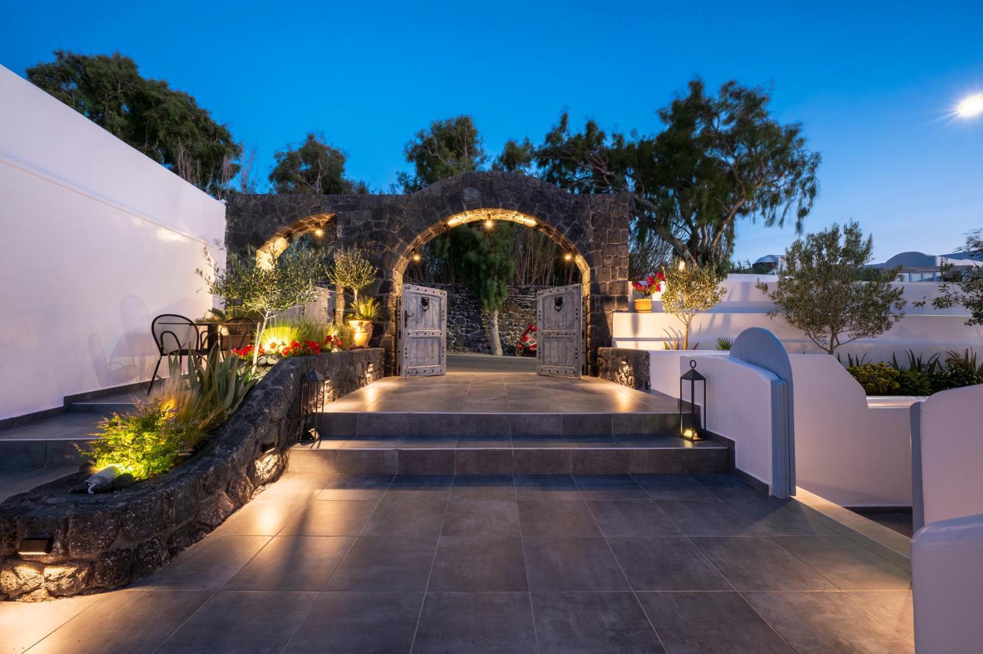 Sole D'Oro Luxury Suites Oia  Exterior photo